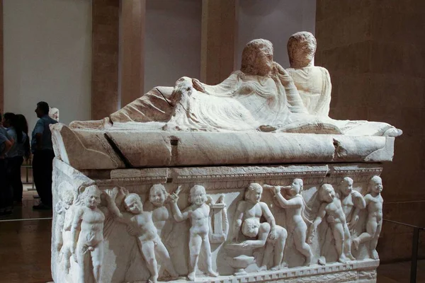 Některé Starobylé Hrobky Vystavené Národním Muzeu Libanonu — Stock fotografie