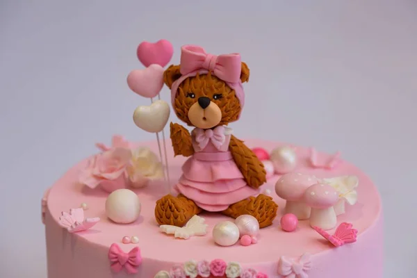 Närbild Vackert Dekorerad Småbarn Födelsedagstårta — Stockfoto