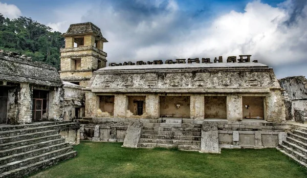Scenic View Palenque Ruins Pyramids Blue Cloudy Sky Mexico — Stock Photo, Image