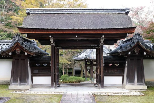 Низькокутний Вид Старовинних Будівель Шізі Японія — стокове фото