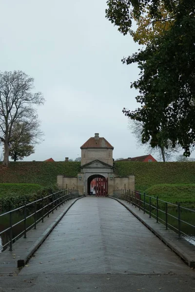 Kopenhag Danimarka Daki Eski Bir Kastellet Kalesinin Dikey Çekimi — Stok fotoğraf