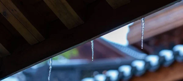 Closeup Shot Small Icicles Roof — Stock Photo, Image