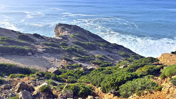 Die Beeindruckenden Klippen Kap Espichel Der Küste Des Atlantiks Portugal — Stockfoto