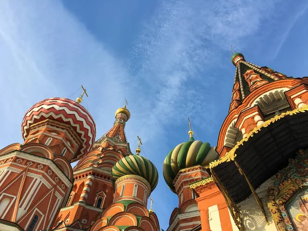 Plan Angle Bas Cathédrale Saint Basile Contre Ciel Bleu Moscou — Photo