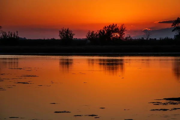Озеро Отражениями Заката — стоковое фото
