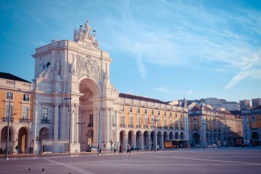 Praca do Comercio Lizbon, Portekiz 'de güneşli bir günde