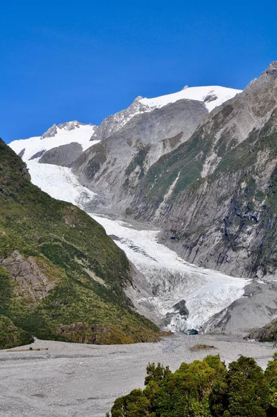 Een Schilderachtige Verticaal Shot Van Franz Josef Gletsjer Nieuw Zeeland — Stockfoto