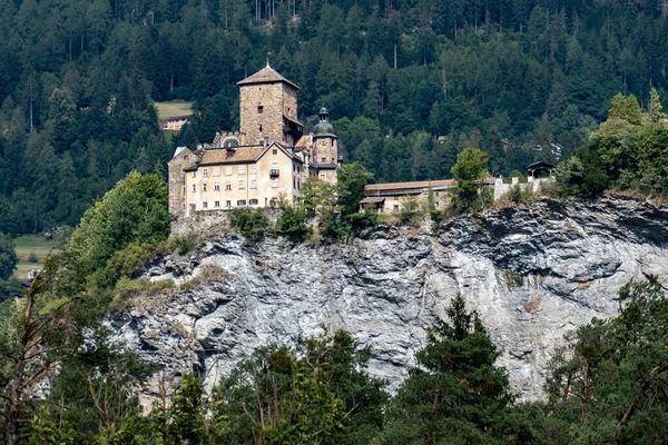 Ein Schöner Blick Auf Die Historische Burg Kipfenberg Auf Einem — Stockfoto