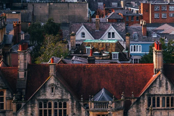 イギリスのオックスフォードにある家の街並みの空中写真 — ストック写真
