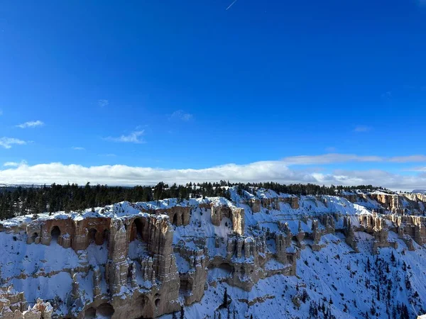Flygbild Bryce Canyon Täckt Snö Kall Vinterdag Utah Usa — Stockfoto