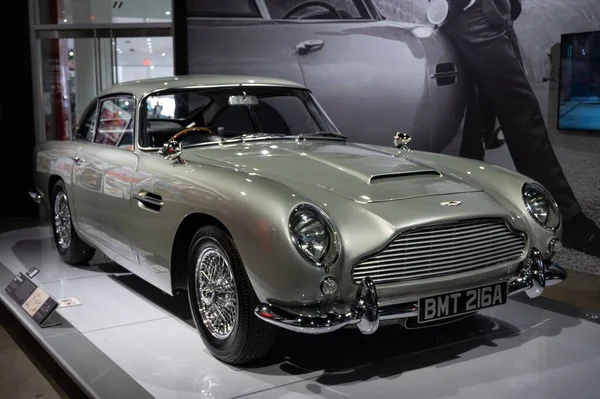 Klasyczny 1964 James Bond Aston Martin Db5 — Zdjęcie stockowe