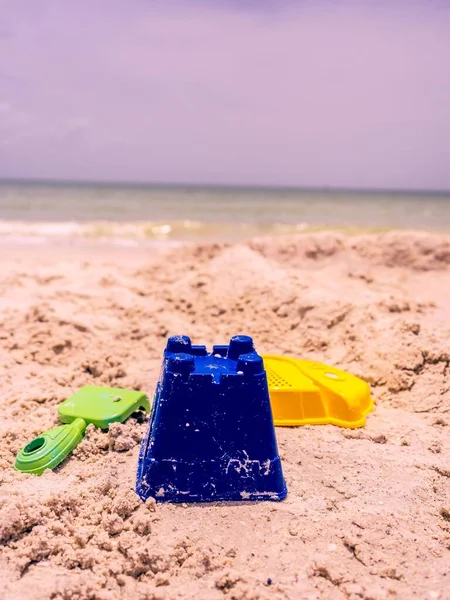 Tiro Foco Seletivo Brinquedos Areia Uma Praia Flórida — Fotografia de Stock