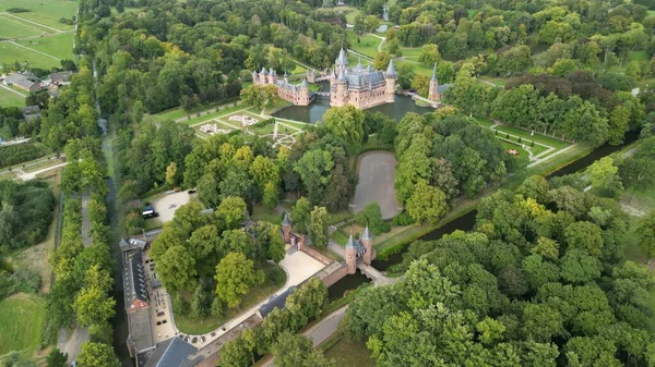 Una Vista Panoramica Del Castello Haar Con Alberi Giardini Splendidamente — Foto Stock