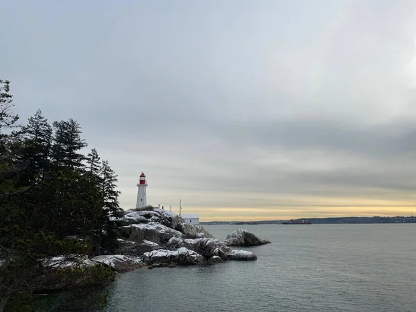 Lighthouse Park West Vancouver Seen Shore Sunset Sky Background — Stock Photo, Image