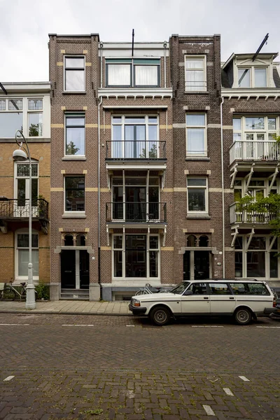 Maisons Résidentielles Dans Capitale Amsterdam Avec Façade Extérieure Style Typiquement — Photo