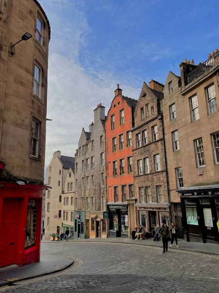 Edinburgh Şehir Merkezindeki Victoria Caddesi — Stok fotoğraf