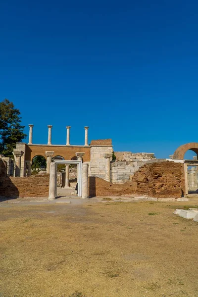 Selcuk Türkiye Deki Aziz John Bazilikası Dikey Bir Bakış — Stok fotoğraf
