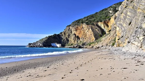 Vacker Utsikt Över Praia Mijona Beach Och Blått Hav Omgivet — Stockfoto