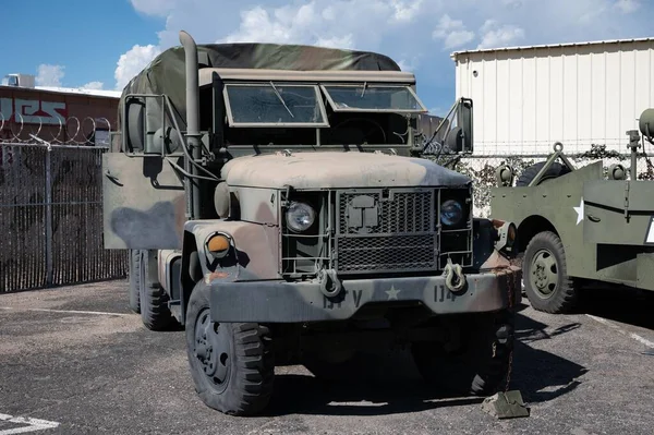 Old Army Truck Reo Motor Car Company M35 — Foto de Stock