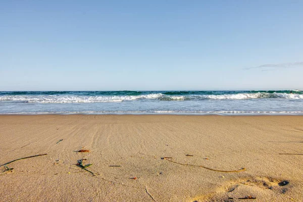 Красивий Вид Піщаний Пляж Вдень — стокове фото