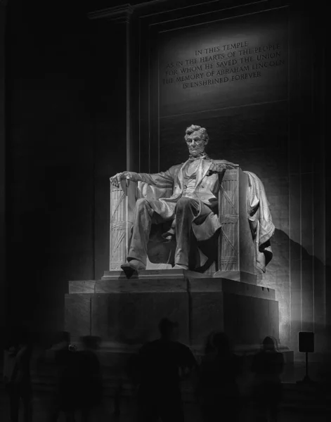 Вертикальный Снимок Оттенках Серого Мемориала Линкольна Вашингтоне Округ Колумбия — стоковое фото