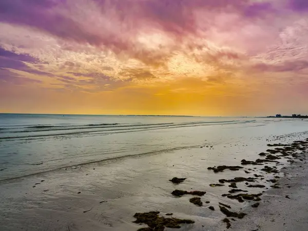Eine Wunderschöne Meereslandschaft Bei Malerischem Sonnenuntergang Estero Island Florida — Stockfoto
