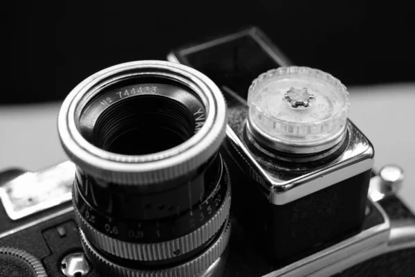 Zbliżenie Kamery Bolex 8Mm Białym Tle — Zdjęcie stockowe