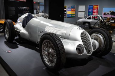 Tarihi yarış arabası 1937 Mercedes Benz W125 Grand Prix Car