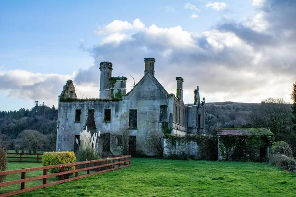 Uma Vista Panorâmica Castelo Artdully Localizado Condado Kenmare Irlanda — Fotografia de Stock