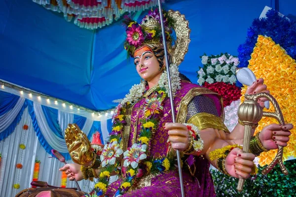 Идол Маа Дурга Поклонялся Мандале Мумбаи Навратри — стоковое фото