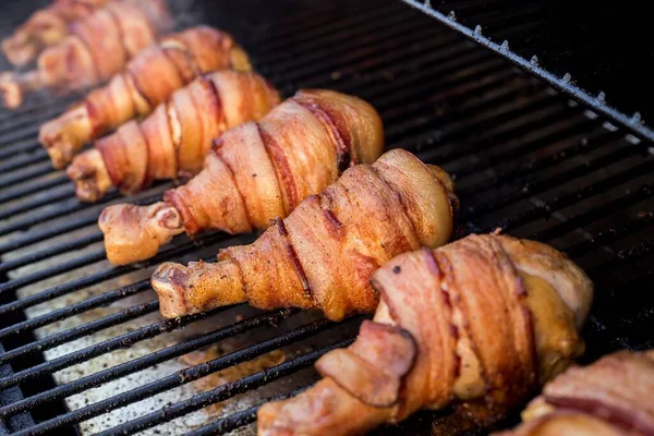 Grill Chicken Legs Wrapped Bacon — Stock Photo, Image