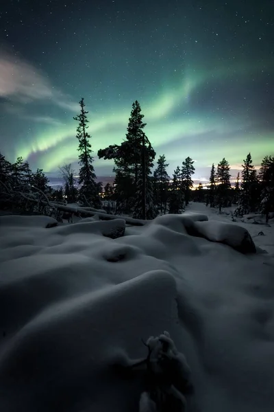 Дивовижний Вид Північне Сяйво Або Аврору Бореаліс Лапландії Фінляндія — стокове фото