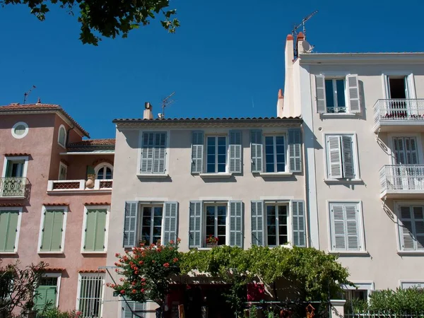 stock image The exterior of a medieval stone traditional house building with blue sky in Sanary-sur-Mer, France