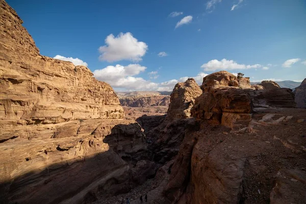 Uma Vista Aérea Belas Montanhas Petra Jordânia — Fotografia de Stock
