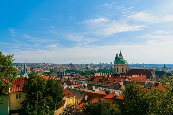 Une Belle Vue Sur Paysage Urbain Prague Sous Ciel Bleu — Photo