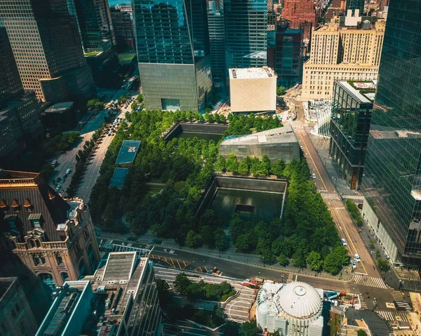 Een Luchtfoto Van Twin Towers Ground Zero Memorial Nyc — Stockfoto