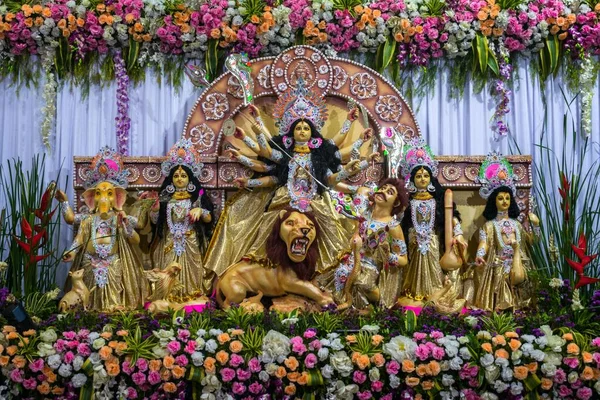 Een Prachtig Idool Van Maa Durga Aanbeden Een Mandal Mumbai — Stockfoto