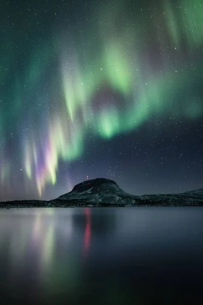 Una Vista Impresionante Las Luces Boreales Aurora Boreal Laponia Finlandia — Foto de Stock