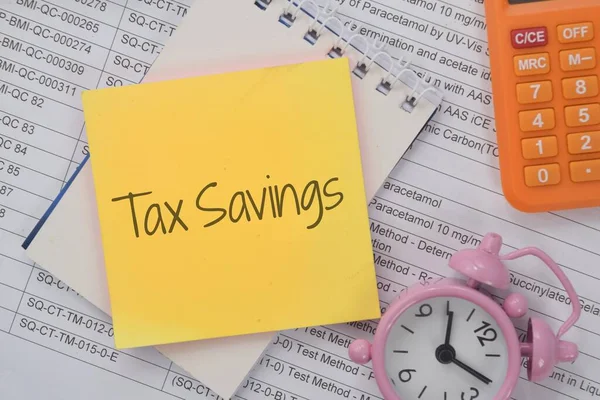 Tax Savings Wording Calculator Clock Economy Concept — Stock Photo, Image