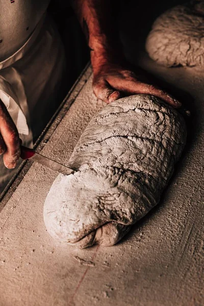 Γλυκά Μπισκότα Κρουασάν Μπαγκέτα Και Ψωμί Ετοιμάζονται — Φωτογραφία Αρχείου