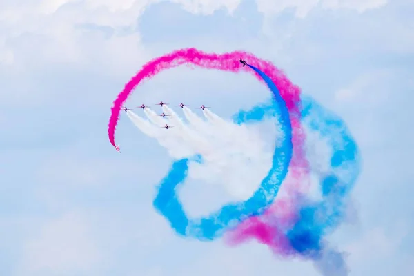 stock image The red arrows in the sky