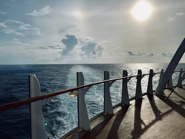 Beautiful Landscape Sea Ship Sunrise — Stock Photo, Image