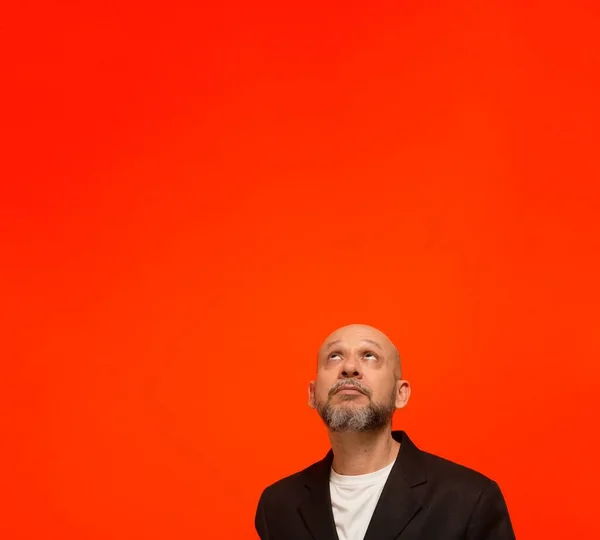 Portrait Elegant Business Man Looking Isolated Orange Background — Stock Photo, Image