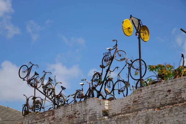 Una Obra Arte Con Bicicletas Plaza Barcelona España — Foto de Stock