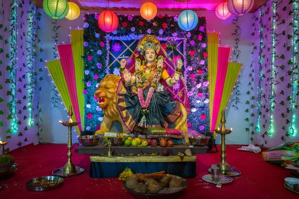 Een Prachtig Idool Van Maa Durga Wordt Aanbeden Een Mandal — Stockfoto