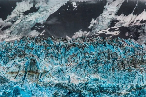 Glaciar Hubbard Alasca Com Montanhas Nevadas Sua Volta — Fotografia de Stock