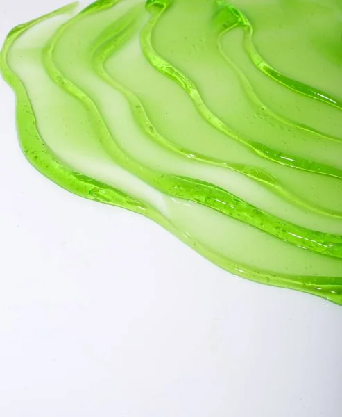 Vertical Shot Aloe Green Skincare Texture Slushed White Background — Stock Photo, Image