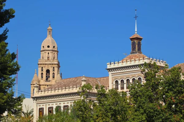 Blick Auf Die Kathedrale Von Murcia Hinter Dem Edificio Convalecencia — Stockfoto