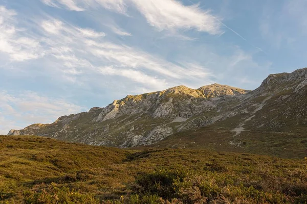 stock image A breathtaking view of the rocky mountains in Naranjo de Bulnes, Asturias, Spain