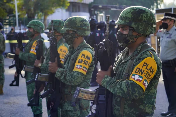 Мексиканские Солдаты Вооруженные Силы Время Гражданской Церемонии Посвященной Дню Флага — стоковое фото